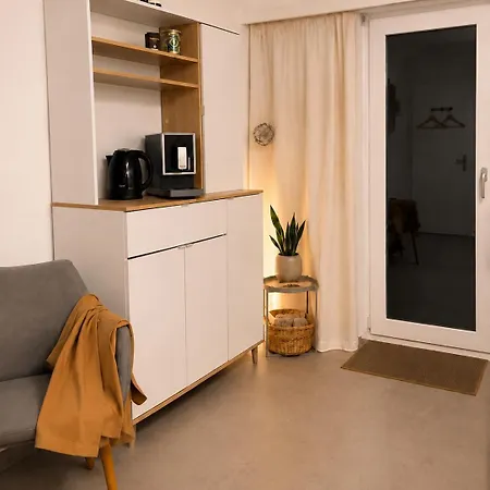 Calanda Guesthouse بيت ضيافة 3*